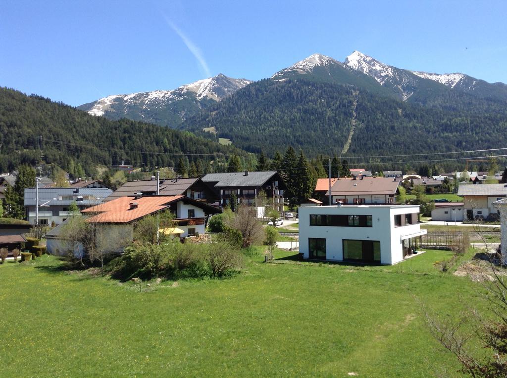 Hotel Garni Almhof เซเฟลด์ อิน ทิโรล ภายนอก รูปภาพ