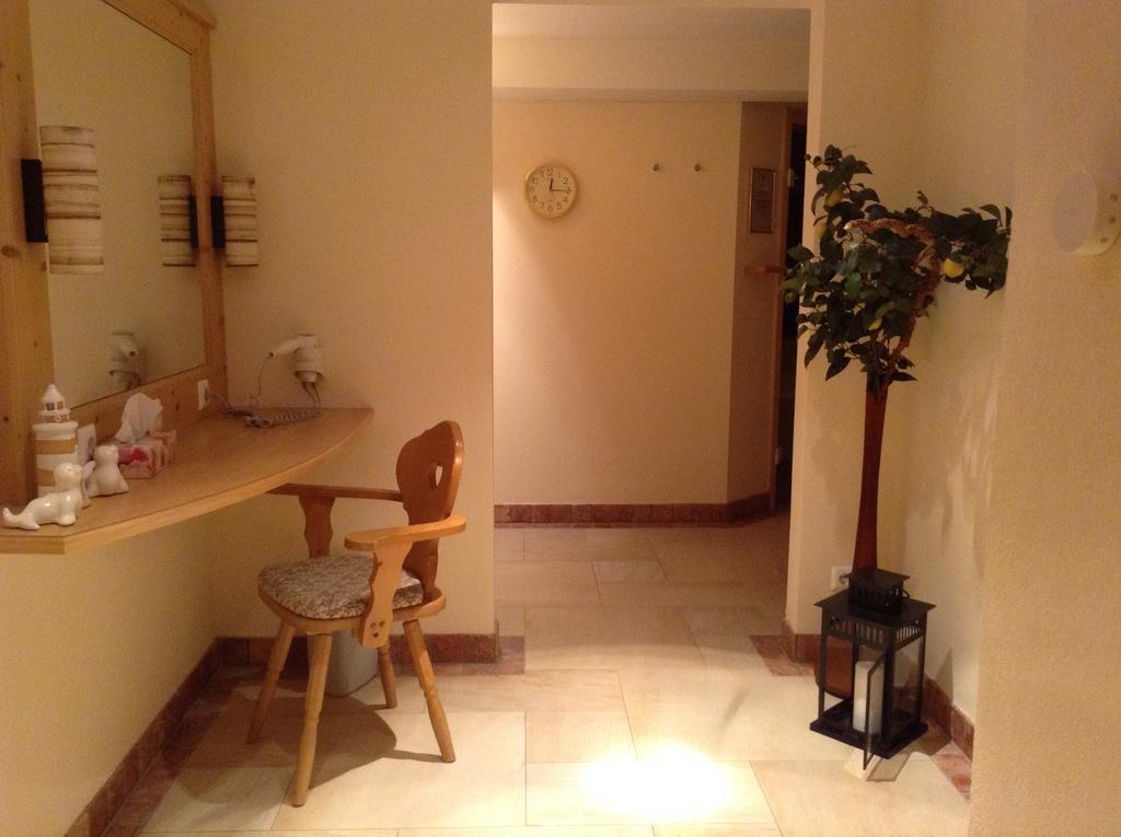 Hotel Garni Almhof เซเฟลด์ อิน ทิโรล ภายนอก รูปภาพ