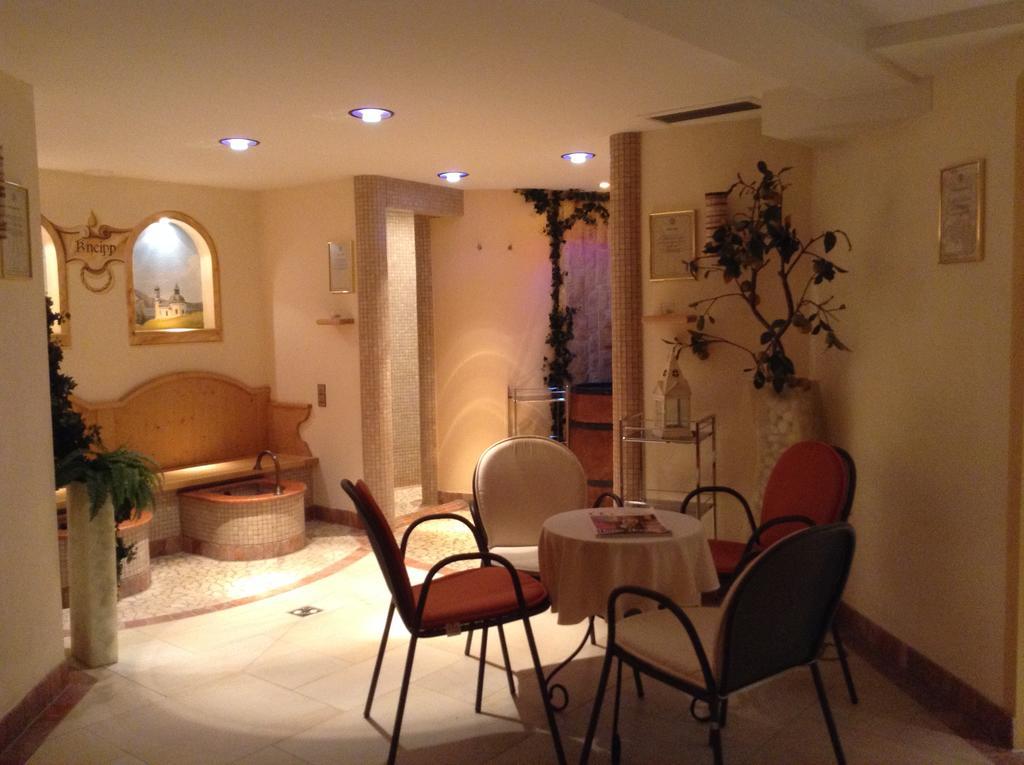 Hotel Garni Almhof เซเฟลด์ อิน ทิโรล ภายนอก รูปภาพ
