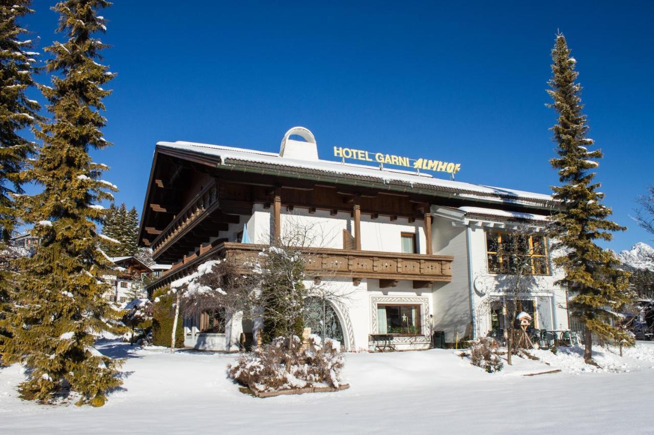 Hotel Garni Almhof เซเฟลด์ อิน ทิโรล ภายนอก รูปภาพ